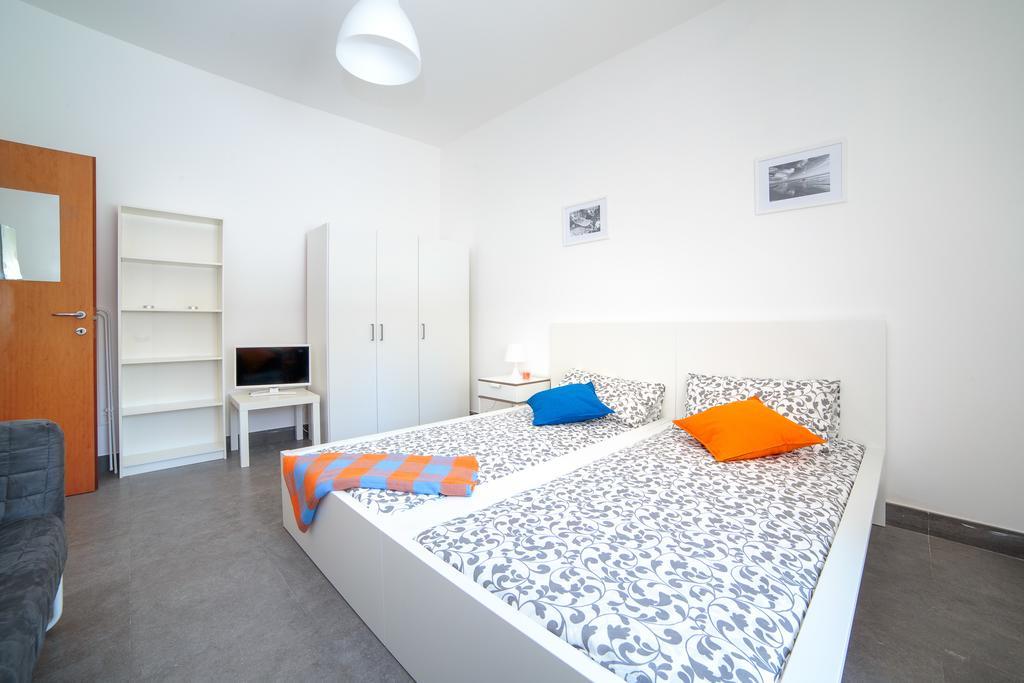 Ponte Tiberio Apartment Rimini Eksteriør bilde