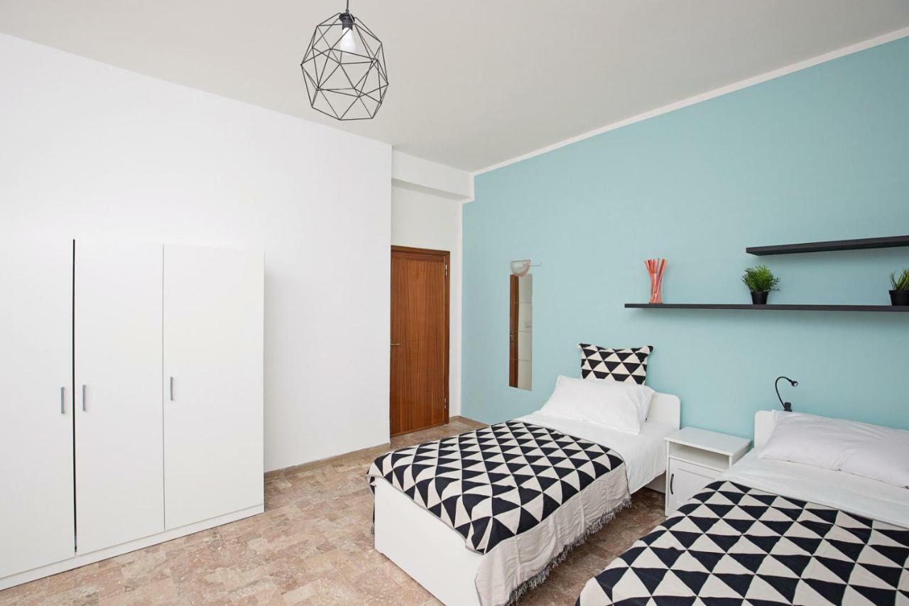 Ponte Tiberio Apartment Rimini Eksteriør bilde